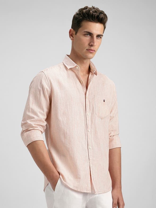 Published catalogue work AI fashion product image