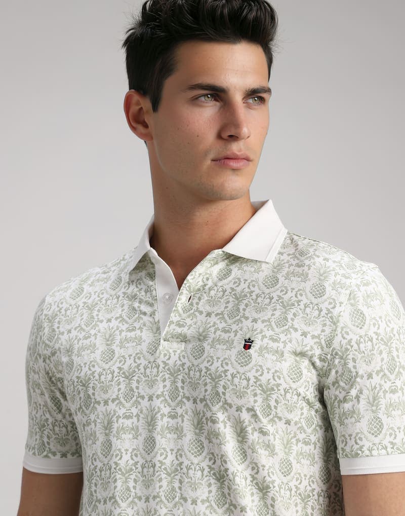 Direction 02 synthetic identity direction for Polos / essentials